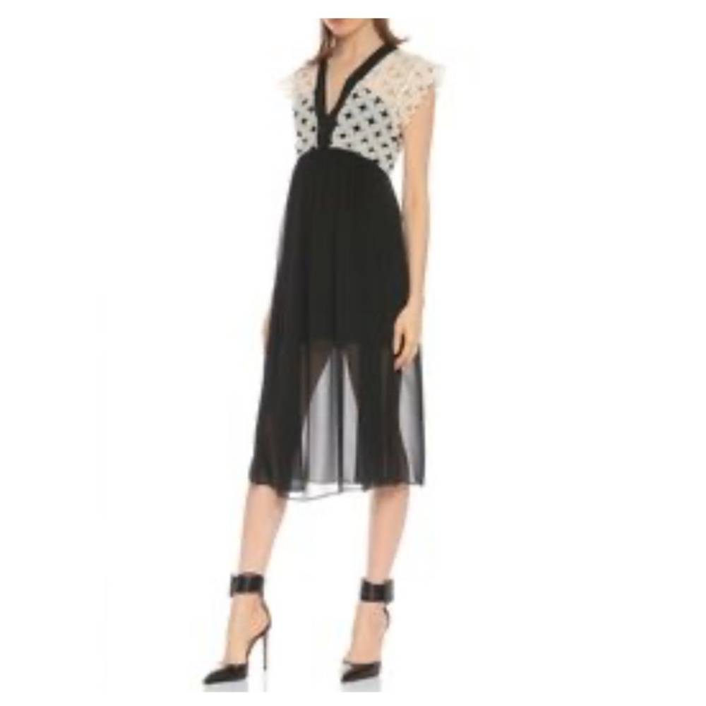 Sandro Black Plunging Neckline Lace Inset Midi
Dress Black/White Size 38 US 6